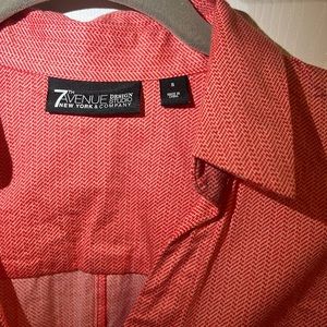 Red and white half sleeve blouse